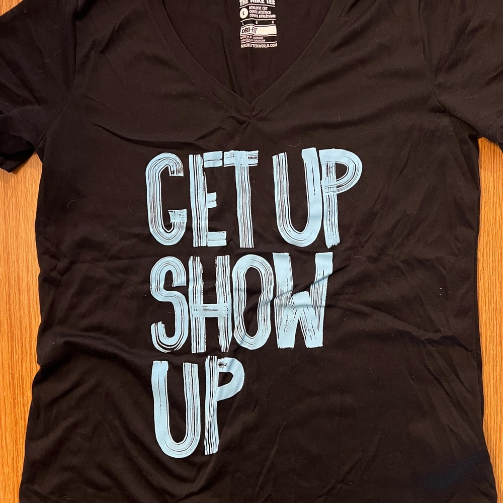 Nike workout tee shirt. Size large